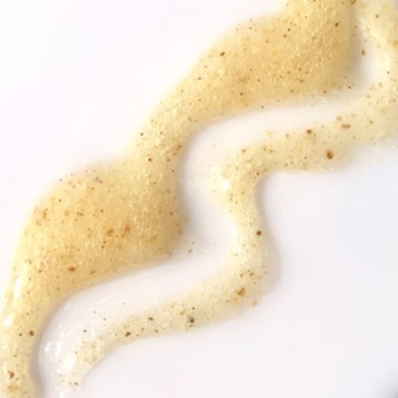 C'est Moi Refreshing Papaya & Strawberry Seed Facial Mask - Picture 5 of 5